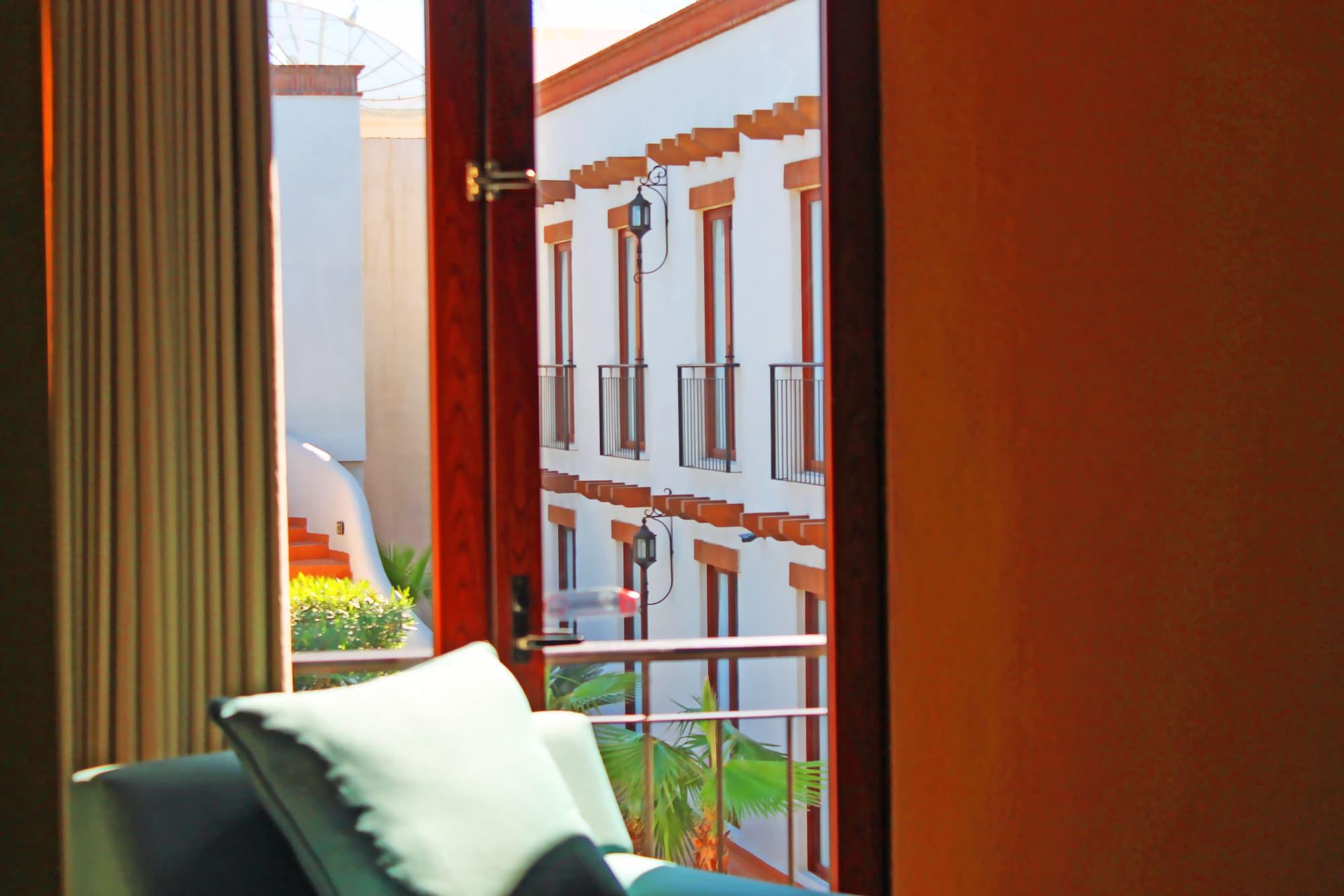 Seven Crown La Paz Centro Historico Hotel Exterior photo